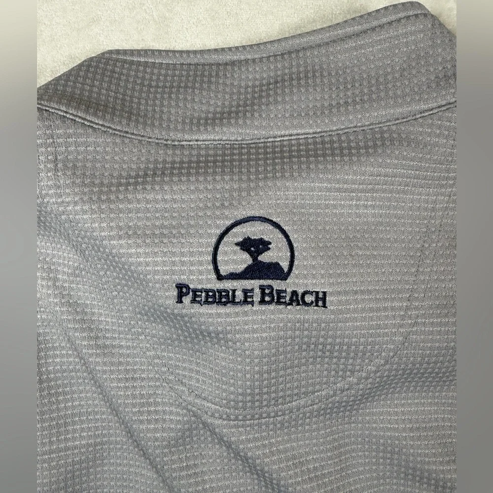 Official Pebble Beach Golf Size Medium Blue and Gray Performance Vest